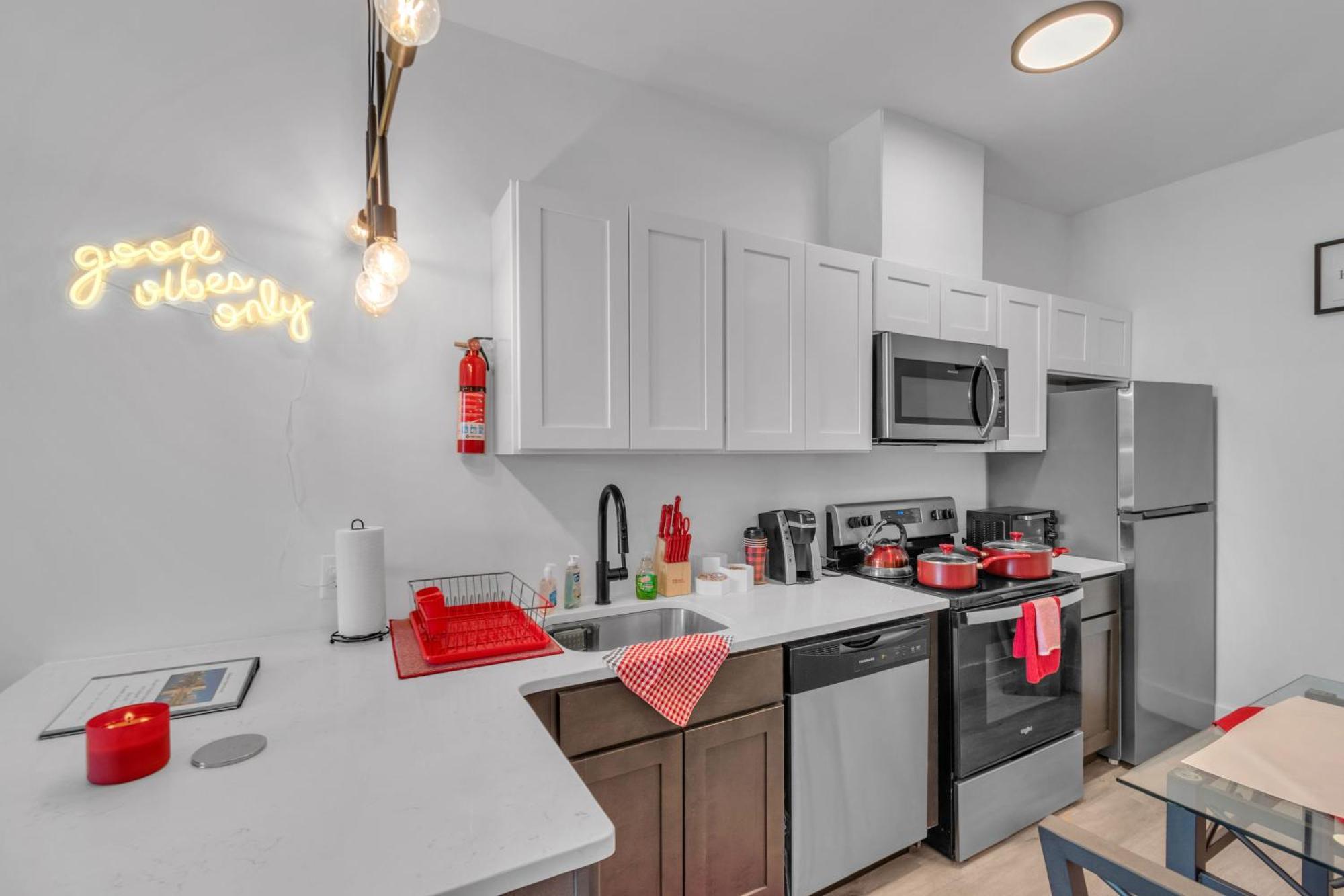 Apartament Royal Oasis Indoor Pool, Free Parking, Near Nyc Elizabeth Zewnętrze zdjęcie